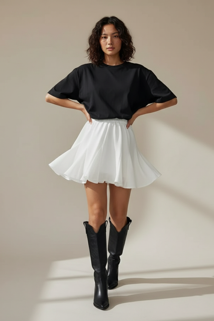 Jupe Blanche Mini Plissée Élégante