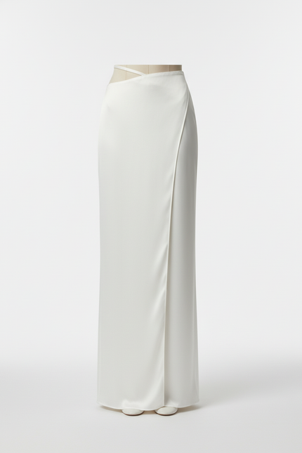 Jupe Blanche Satinée Fluide Élégante Raffinée